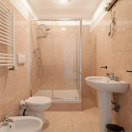 Guesthost - Porta Garibaldi White Flats Appartement *