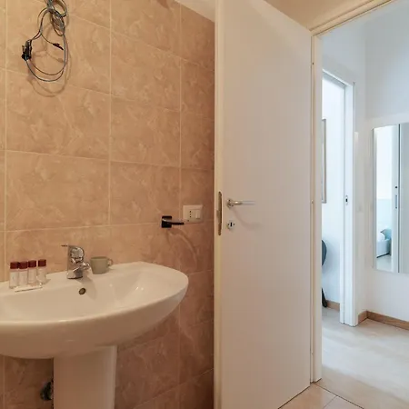 Guesthost - Porta Garibaldi White Flats Appartement Milaan