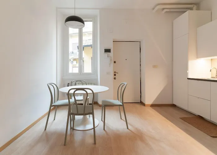 Guesthost - Porta Garibaldi White Flats * Milan