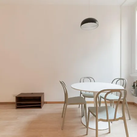 Apartment Guesthost - Porta Garibaldi White Flats Milan
