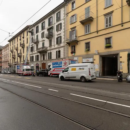 Apartman Guesthost - Porta Garibaldi White Flats