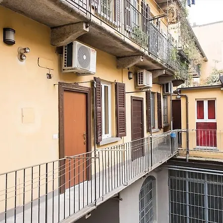 Apartment Guesthost - Porta Garibaldi White Flats Milan